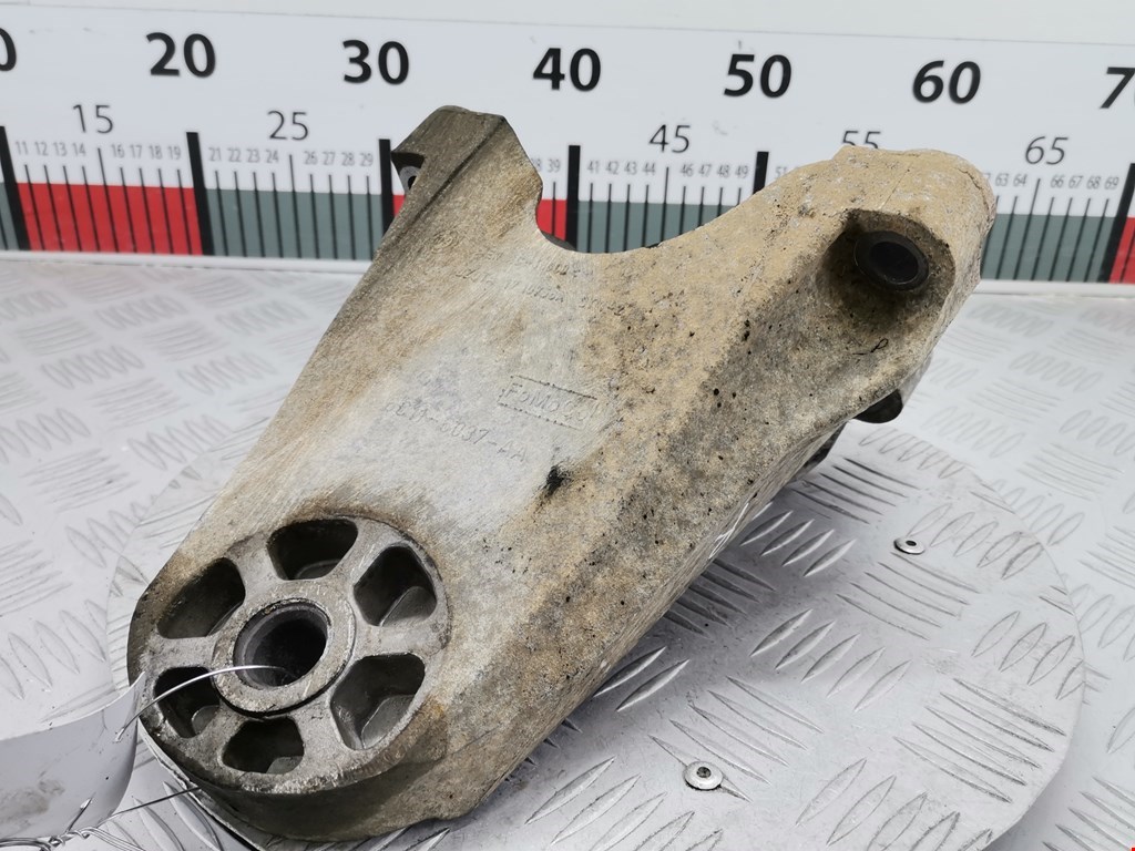 Кронштейн (крепление лапа) двигателя Ford Transit 5 (2006-2014)