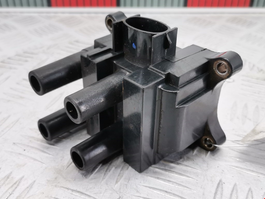 Катушка зажигания FORD Focus I 1998-2005