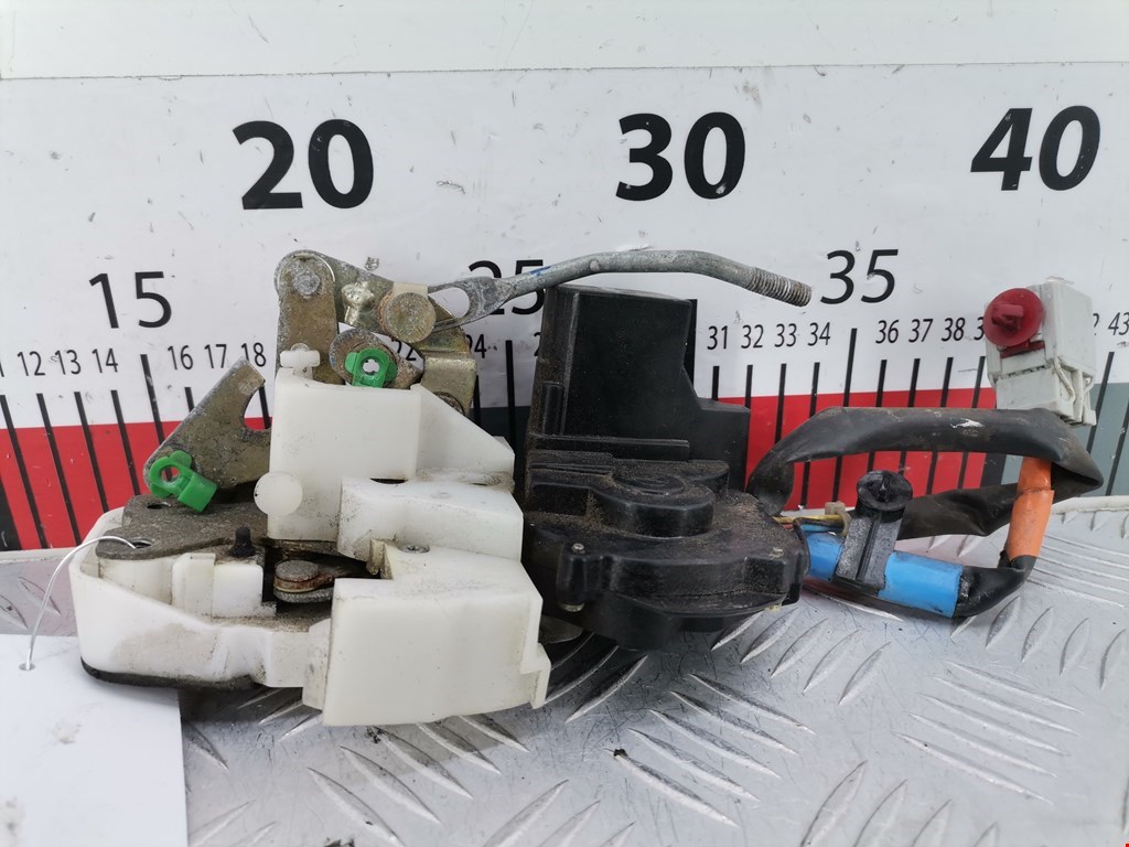 Замок двери задней правой HONDA Civic выбрать кузов 1995-2001