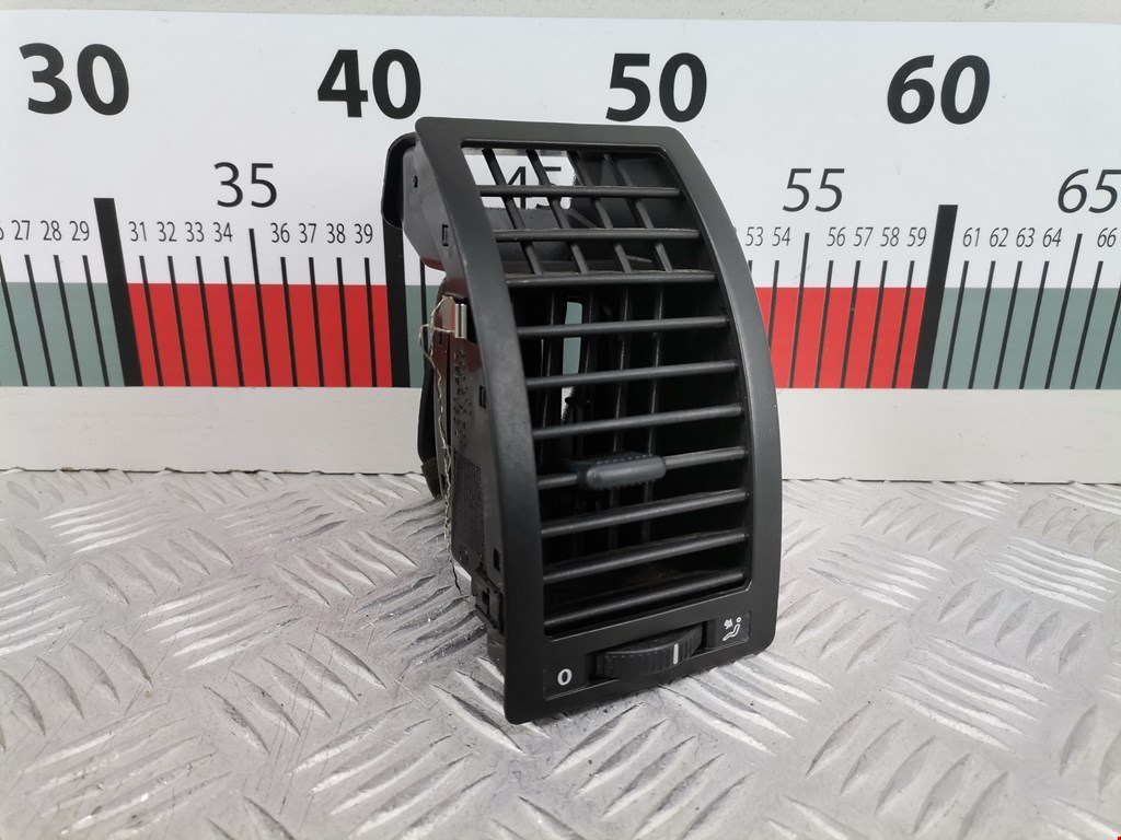 Дефлектор воздушный VOLKSWAGEN Polo IV 2001-2009