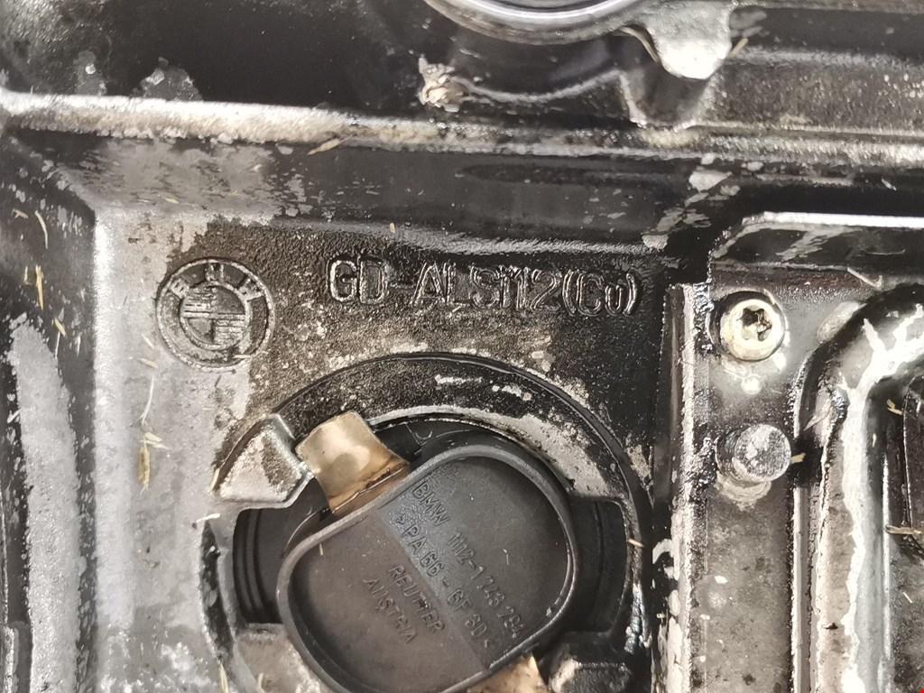 Крышка головки блока (клапанная) BMW 3er E36 1991-2000