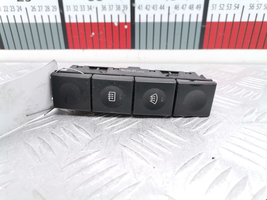 Кнопка подогрева (обогрева) переднего стекла Ford Fiesta 5 (2002-2008)