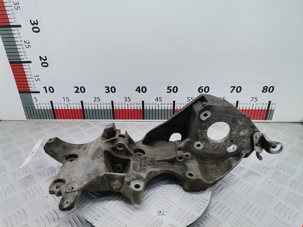 Кронштейн генератора Volkswagen Passat 7 (2012-2015)