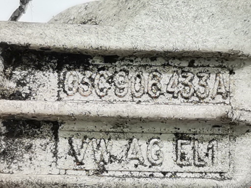 Датчик положения коленвала VOLKSWAGEN Passat B7 2011-2015