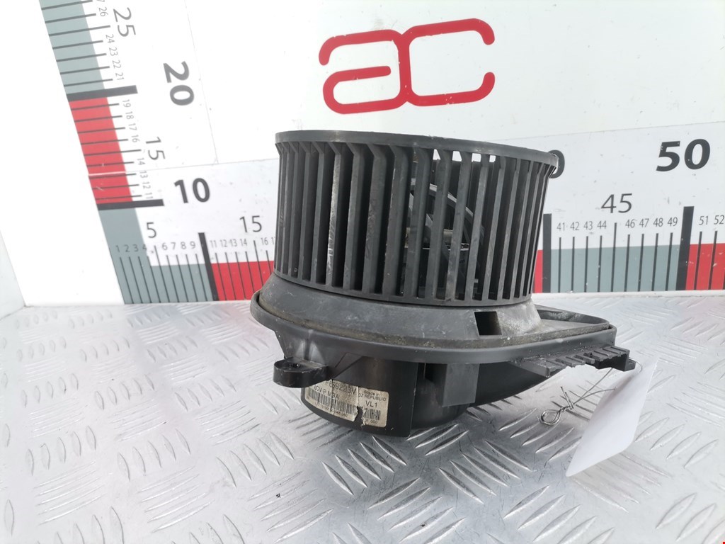 Моторчик (мотор) отопителя салона MERCEDES-BENZ Sprinter 901-905/Classic 909 1995-2006