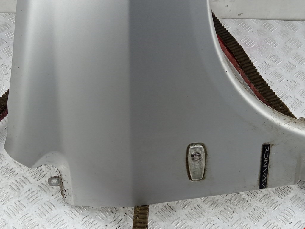 Крыло переднее правое MITSUBISHI Space Star 1999-2006