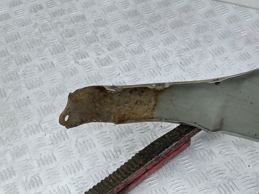 Крыло переднее правое MITSUBISHI Space Star 1999-2006