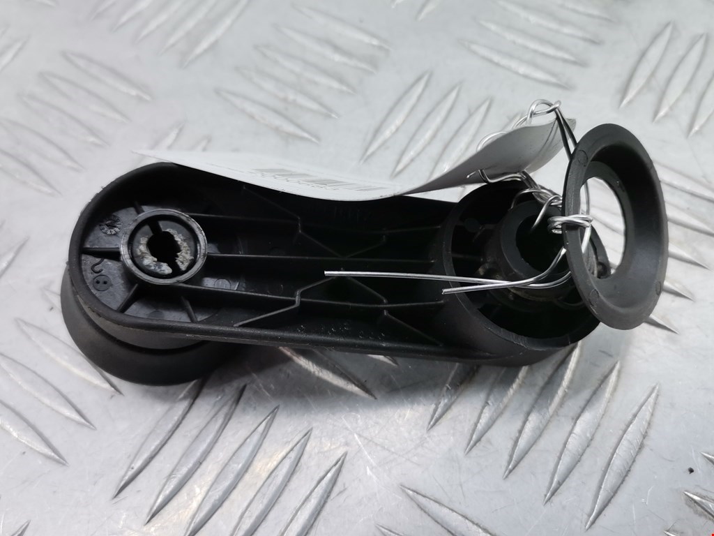 Ручка стеклоподъемника OPEL Astra J 2009-2017