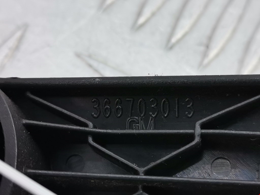 Ручка стеклоподъемника OPEL Astra J 2009-2017