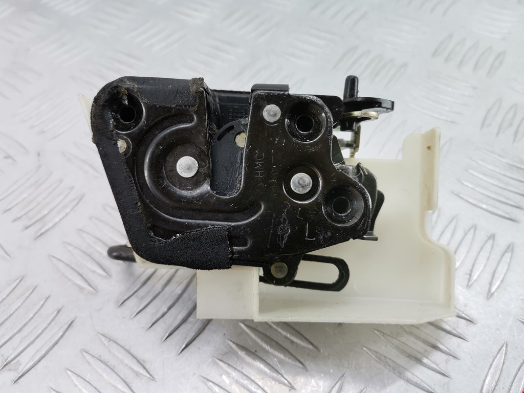 Замок двери задней левой KIA Magentis 2000-2006