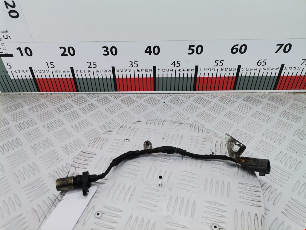 Датчик положения коленвала TOYOTA Avensis 2003-2008