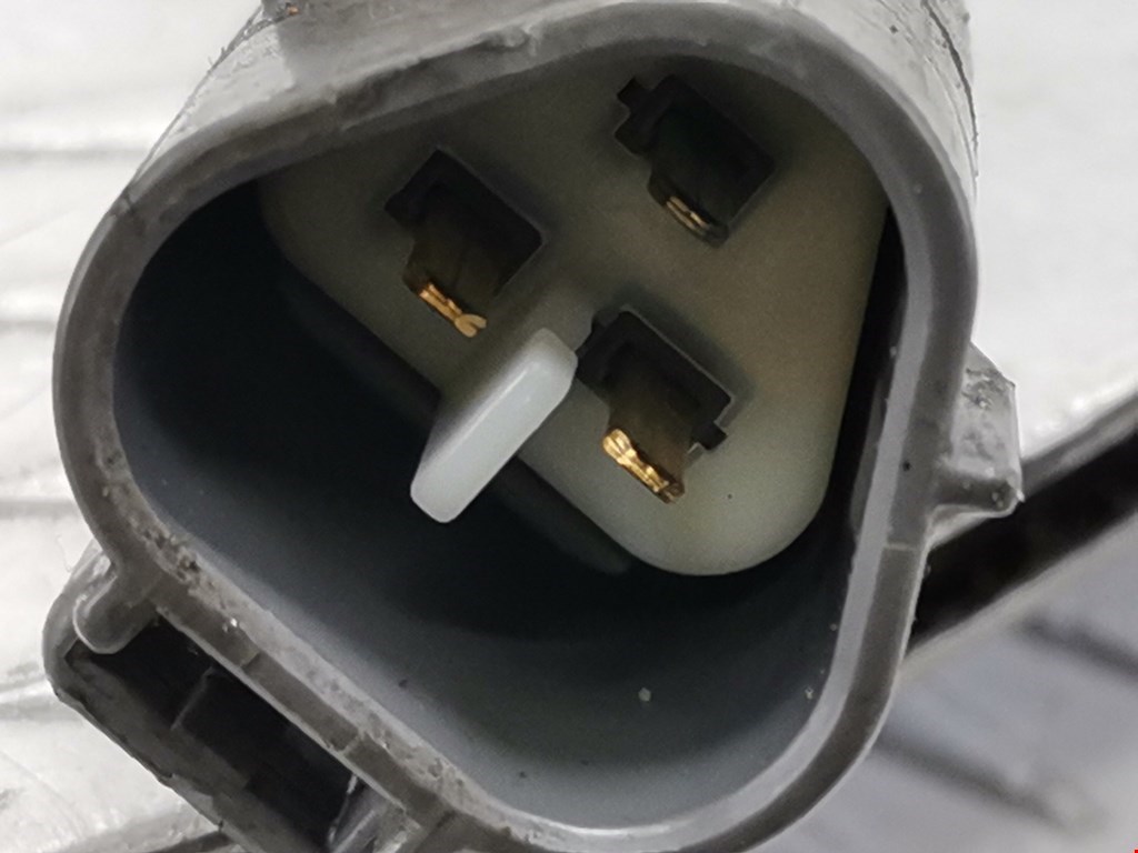 Датчик положения коленвала TOYOTA Avensis 2003-2008