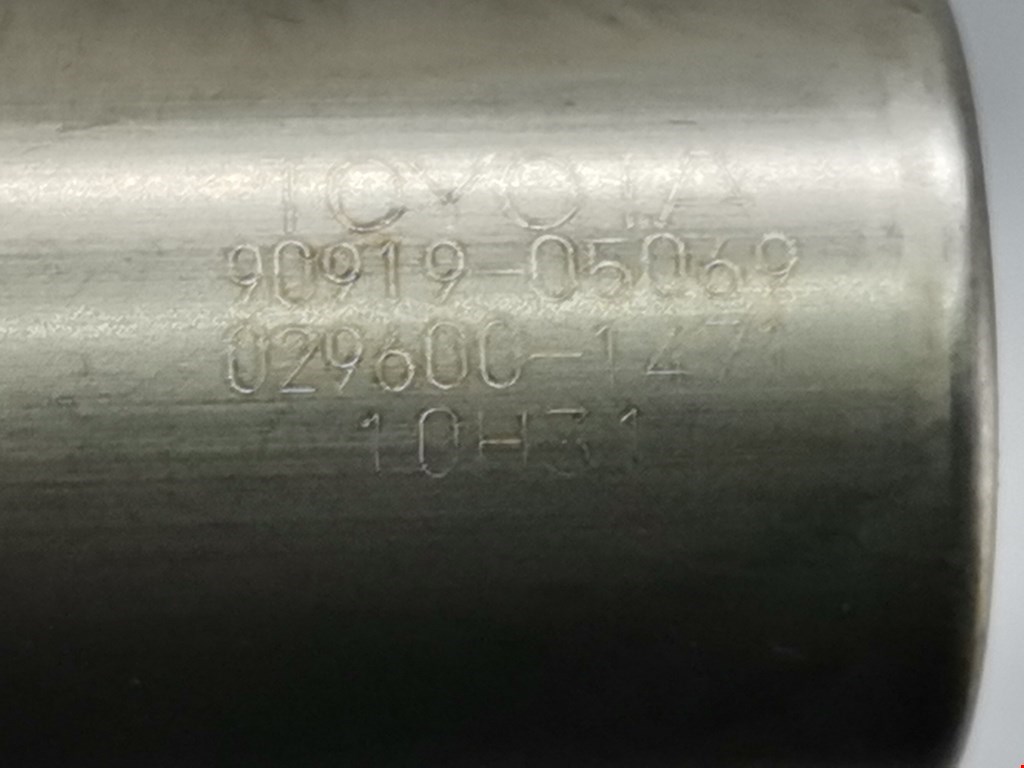 Датчик положения коленвала TOYOTA Avensis 2003-2008