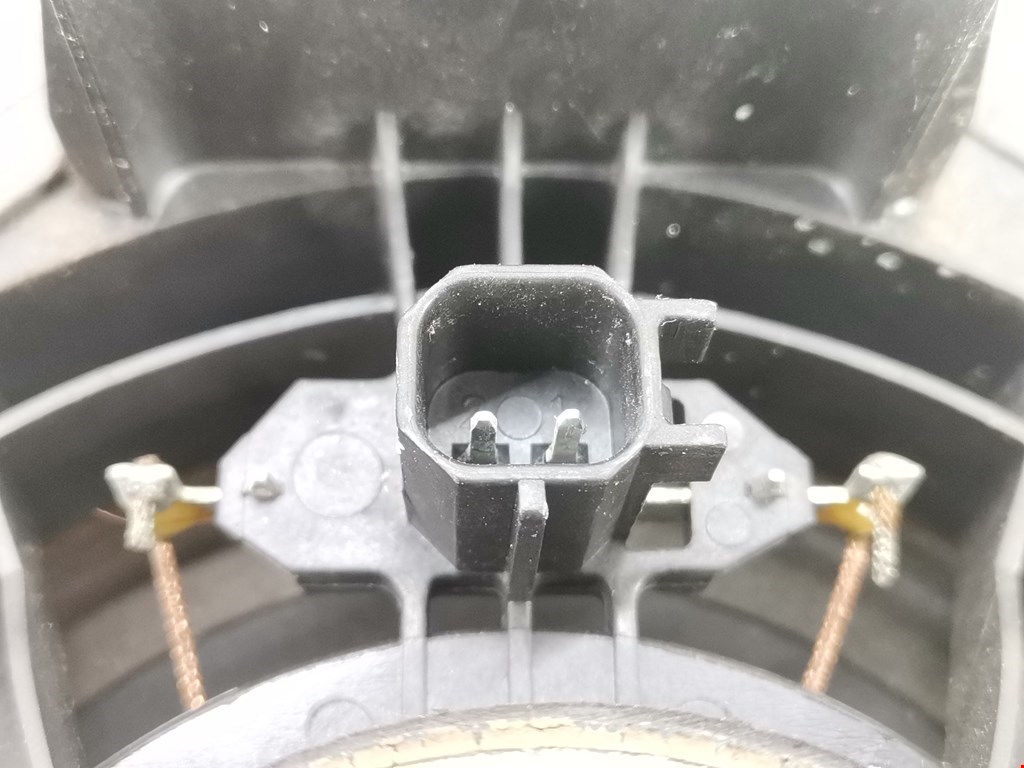 Динамик OPEL Astra J 2009-2017