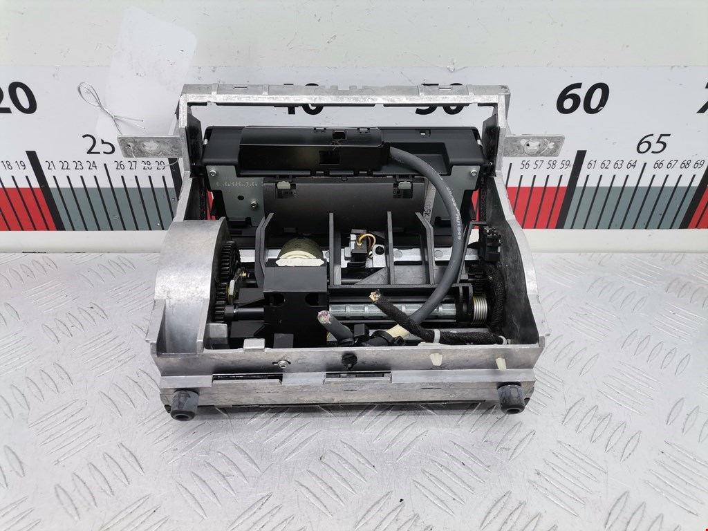 Дисплей информационный (компьютера) AUDI A8 D3 2003-2010