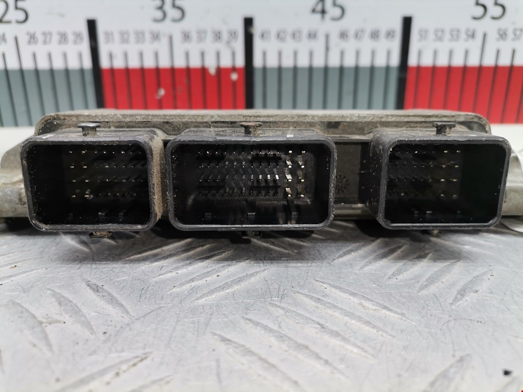 Блок управления двигателя (ЭБУ) RENAULT Clio 2005-2012