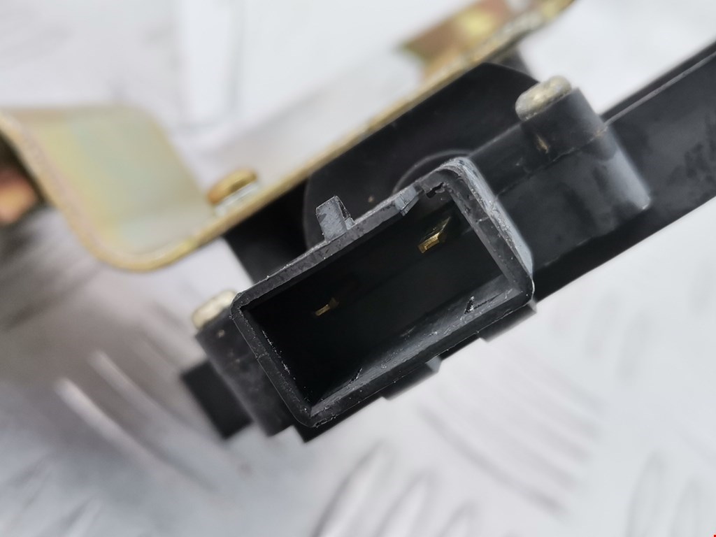 Активатор замка двери CHRYSLER PT Cruser 2000-2010