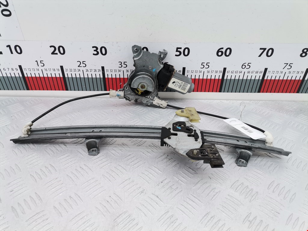 Стеклоподъемник передний левый NISSAN Primera P11 1996-2002