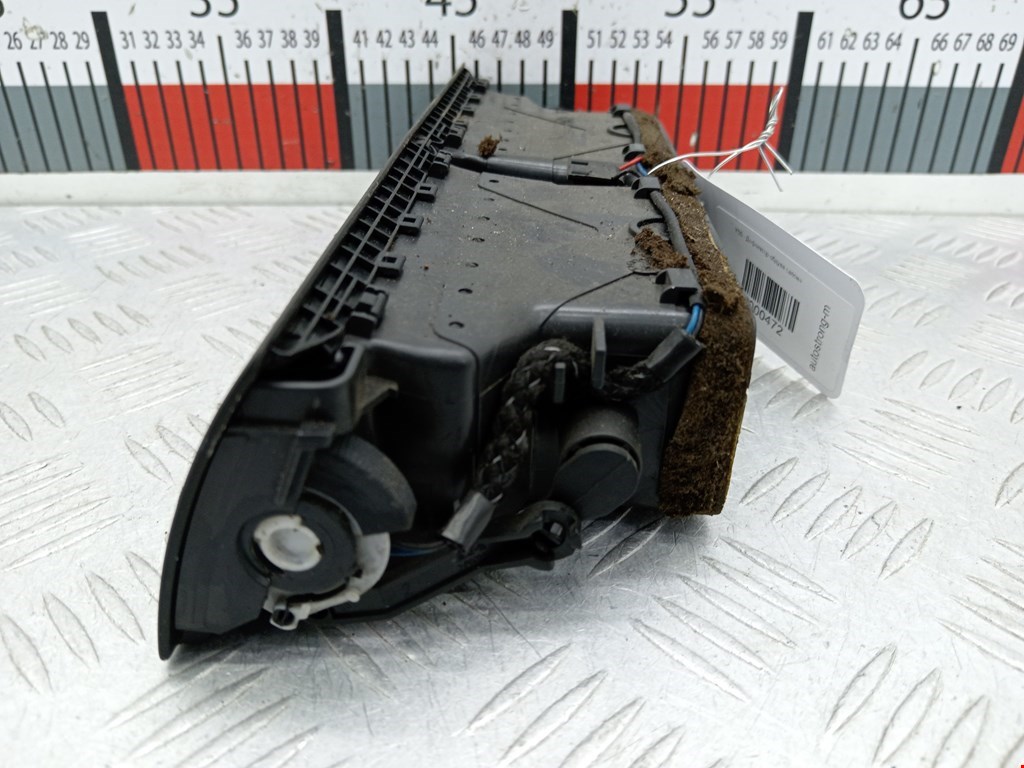 Дефлектор воздушный AUDI A4 B6 2001-2005