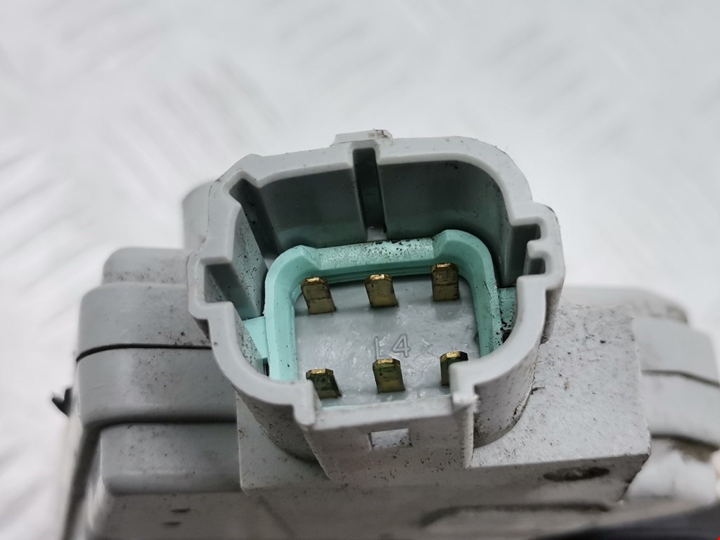 Замок двери передней левой NISSAN Primera P11 1996-2002