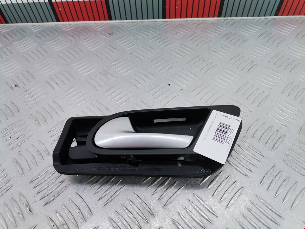 Ручка дверная передняя внутренняя левая VOLKSWAGEN Tiguan 2007-2016