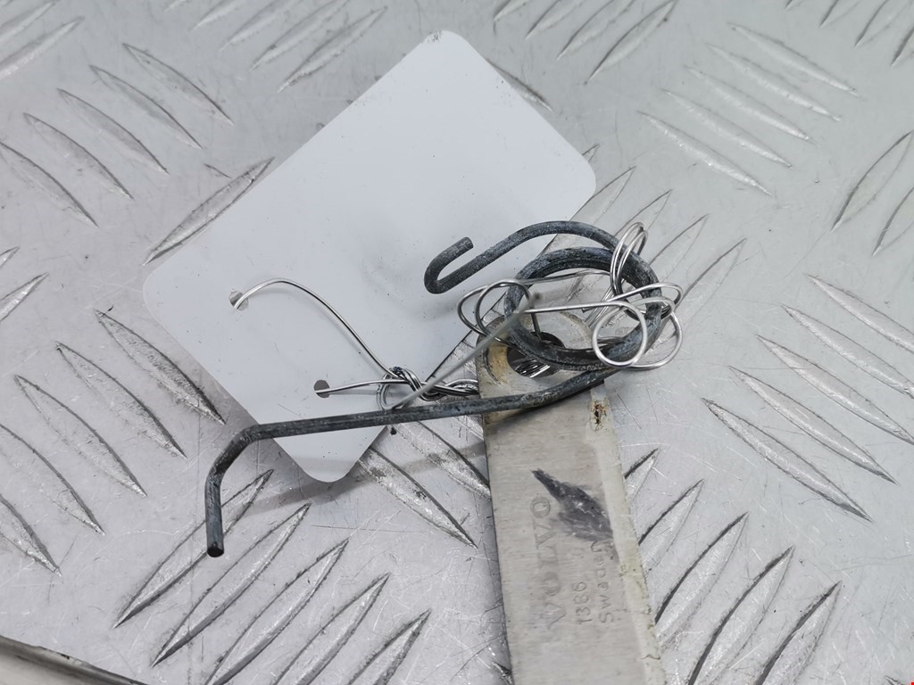 Ручка дверная задняя внутренняя левая VOLVO 850 R 1991-1997