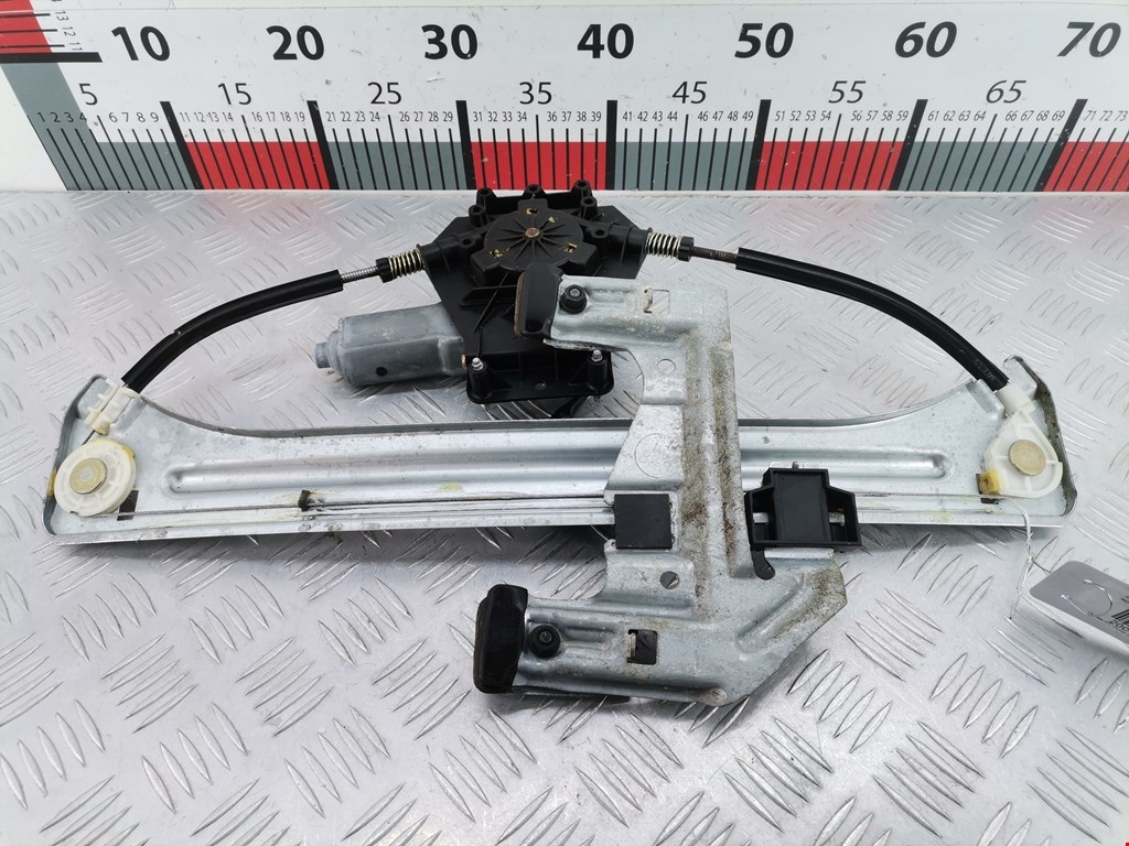 Стеклоподъемник задний правый CHRYSLER PT Cruser 2000-2010