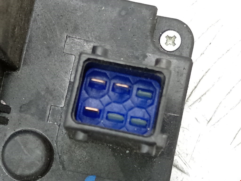 Замок двери сдвижной OPEL Combo C 2001-2011