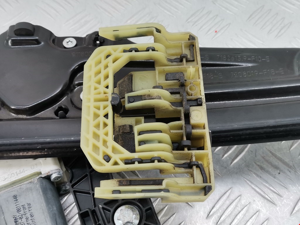 Стеклоподъемник задний левый BMW 5er 5 серия F10/F11/F07 2009-2017