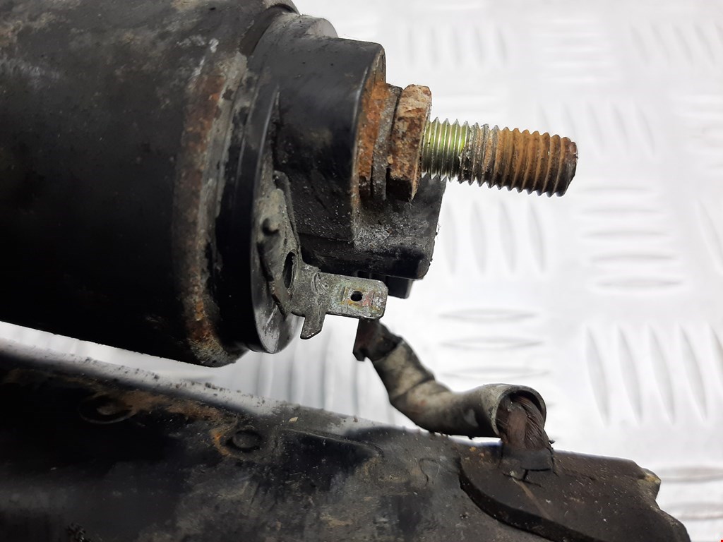 Стартер AUDI A4 B6 2001-2005