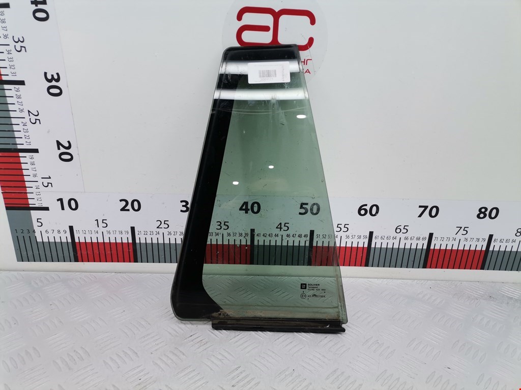 Стекло двери задней правой (форточка) Opel Vectra C (2002-2008)