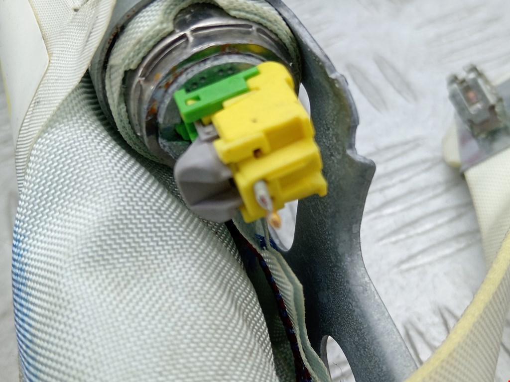 Подушка безопасности боковая (шторка) OPEL Astra H/Family 2004-2015