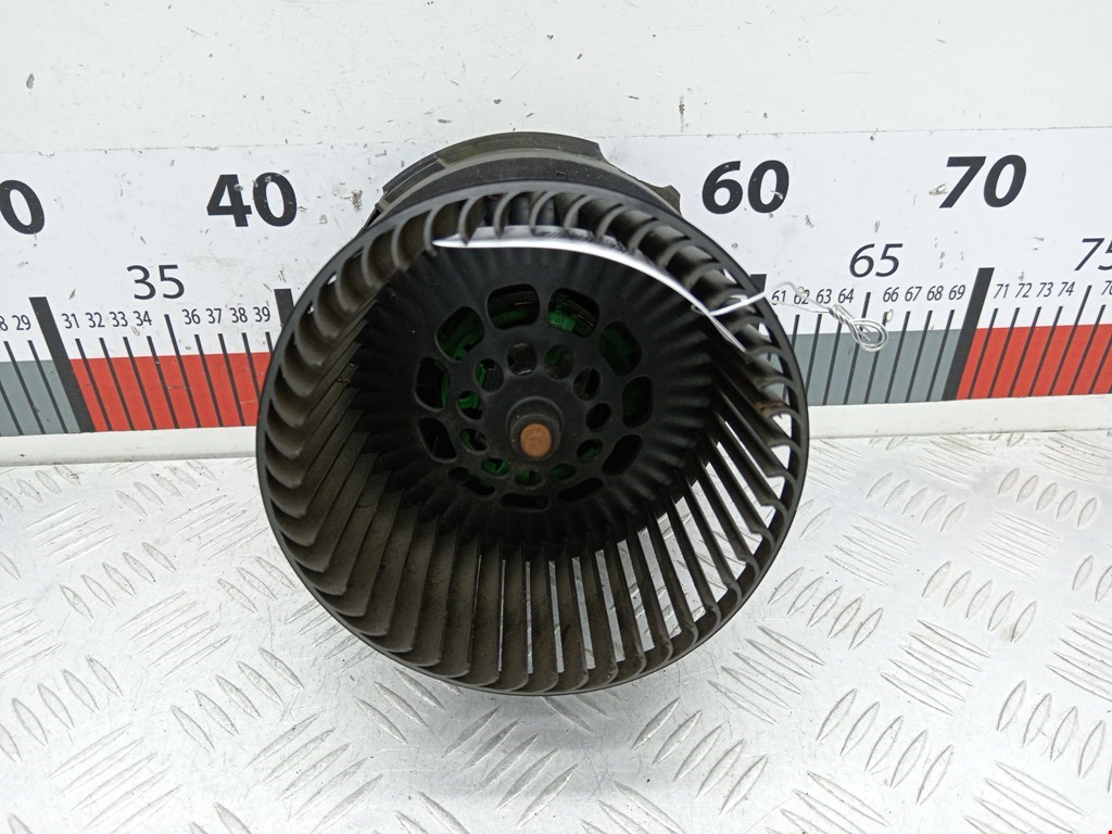 Моторчик (мотор) отопителя салона TOYOTA Aygo AB10 2005-2014