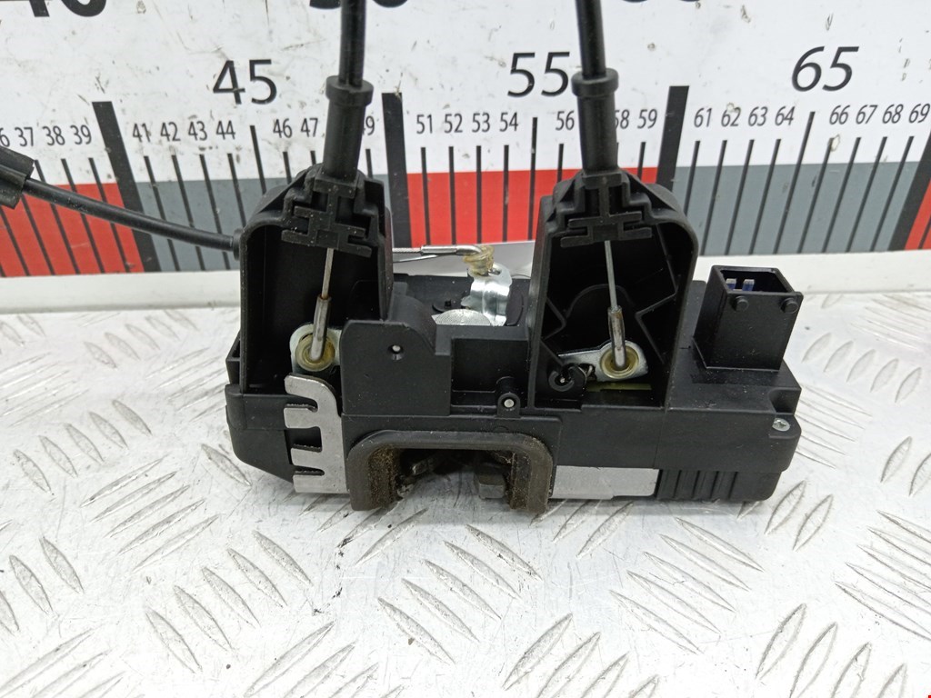 Замок двери сдвижной OPEL Combo C 2001-2011