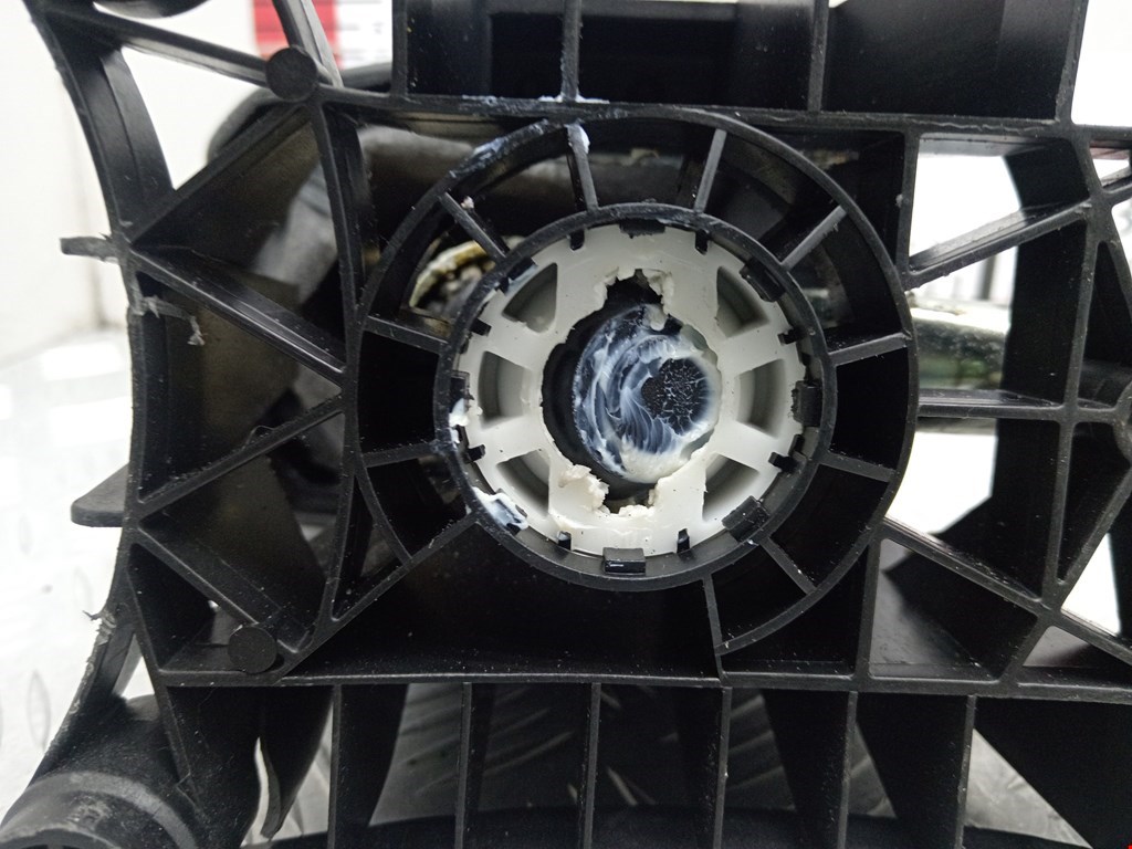 Кулиса (селектор) АКПП/МКПП в салоне OPEL Meriva A 2003-2010