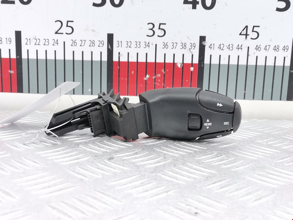 Переключатель подрулевой управления магнитолой CITROEN C5 I 2001-2008