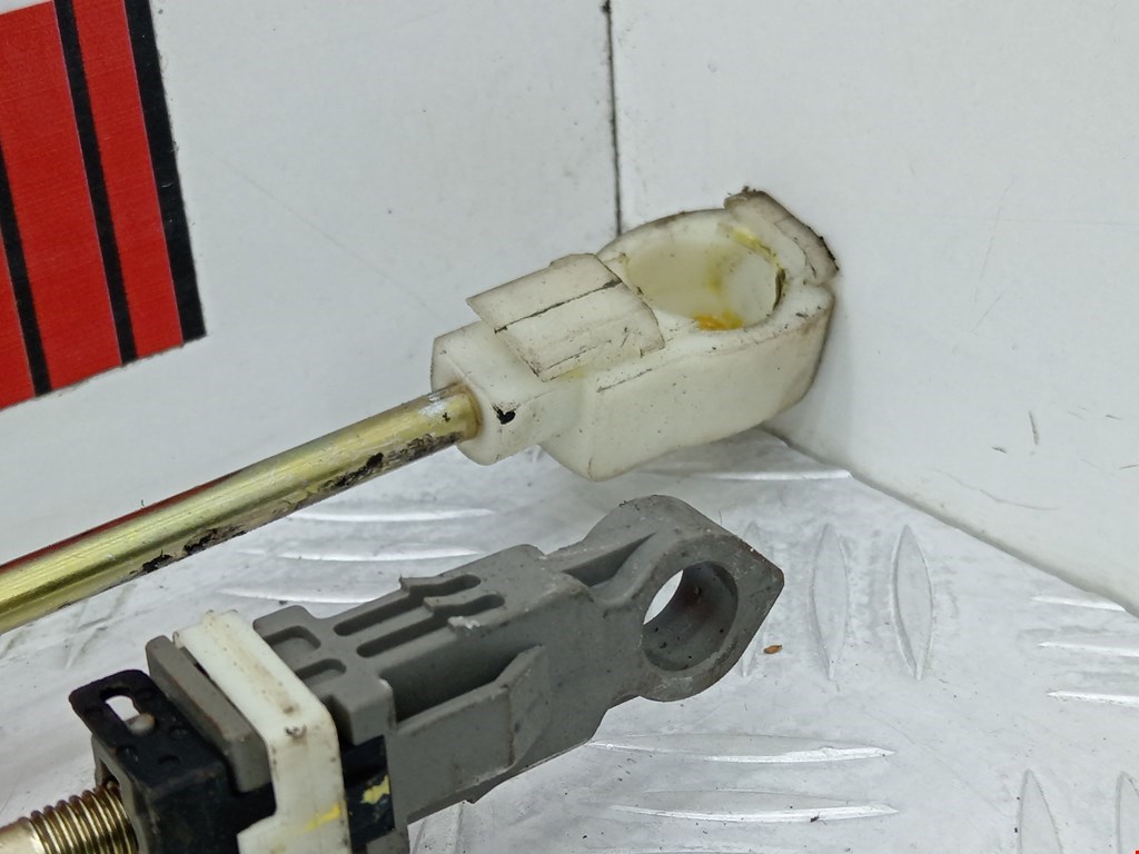 Трос КПП KIA Rio II 2005-2011