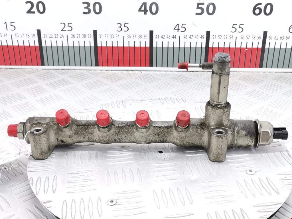 Датчик давления топлива Opel Astra H (2004-2014)