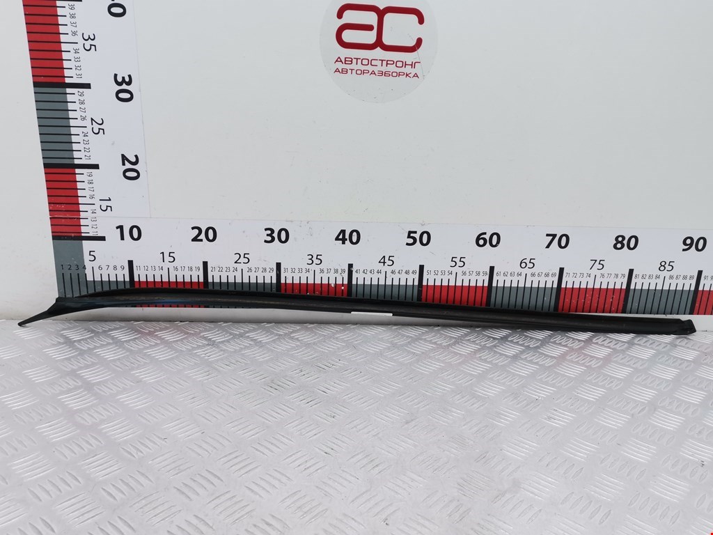 Молдинг лобового стекла OPEL Combo C 2001-2011