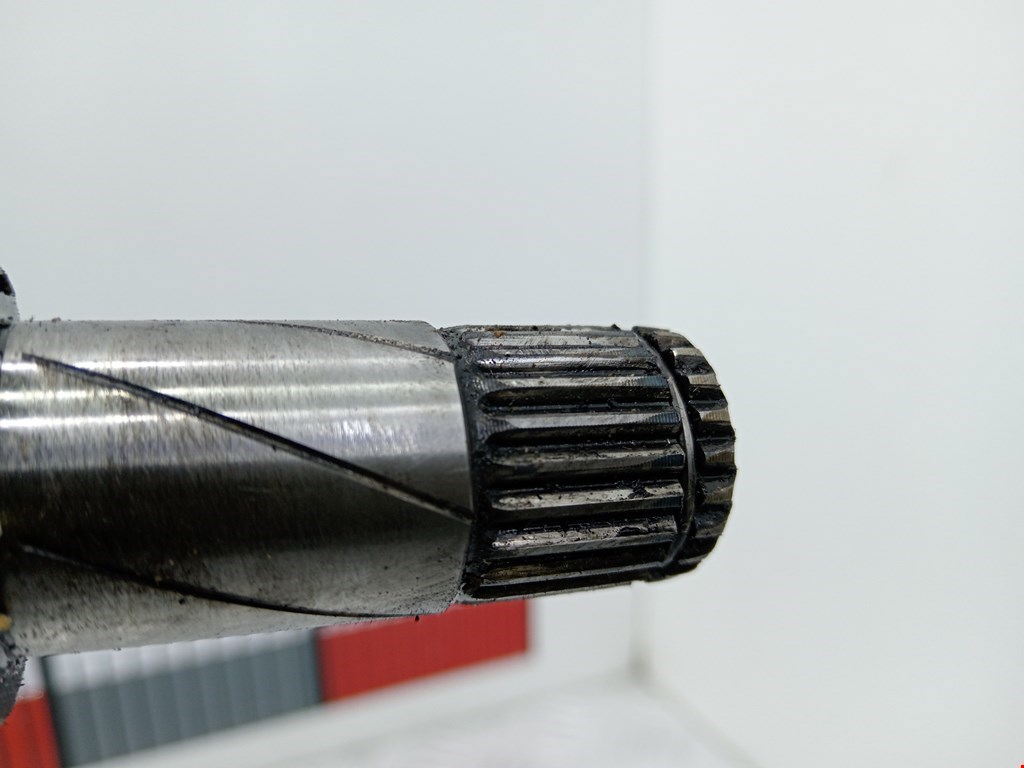 Полуось (привод, приводной вал) передняя правая OPEL Meriva A 2003-2010