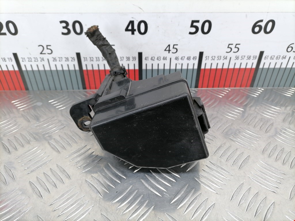 Блок реле FORD Fiesta 2008-2012