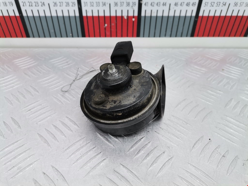 Сигнал звуковой (гудок клаксон) AUDI A4 B6 2001-2005