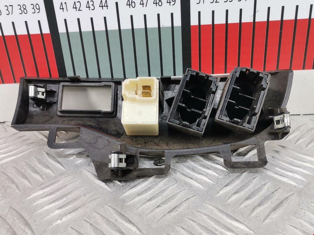 Кнопка корректора фар TOYOTA Tundra 1999-2006