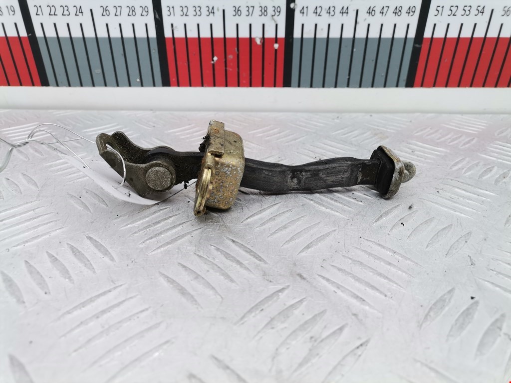 Ограничитель открывания двери NISSAN Primera P11 1996-2002