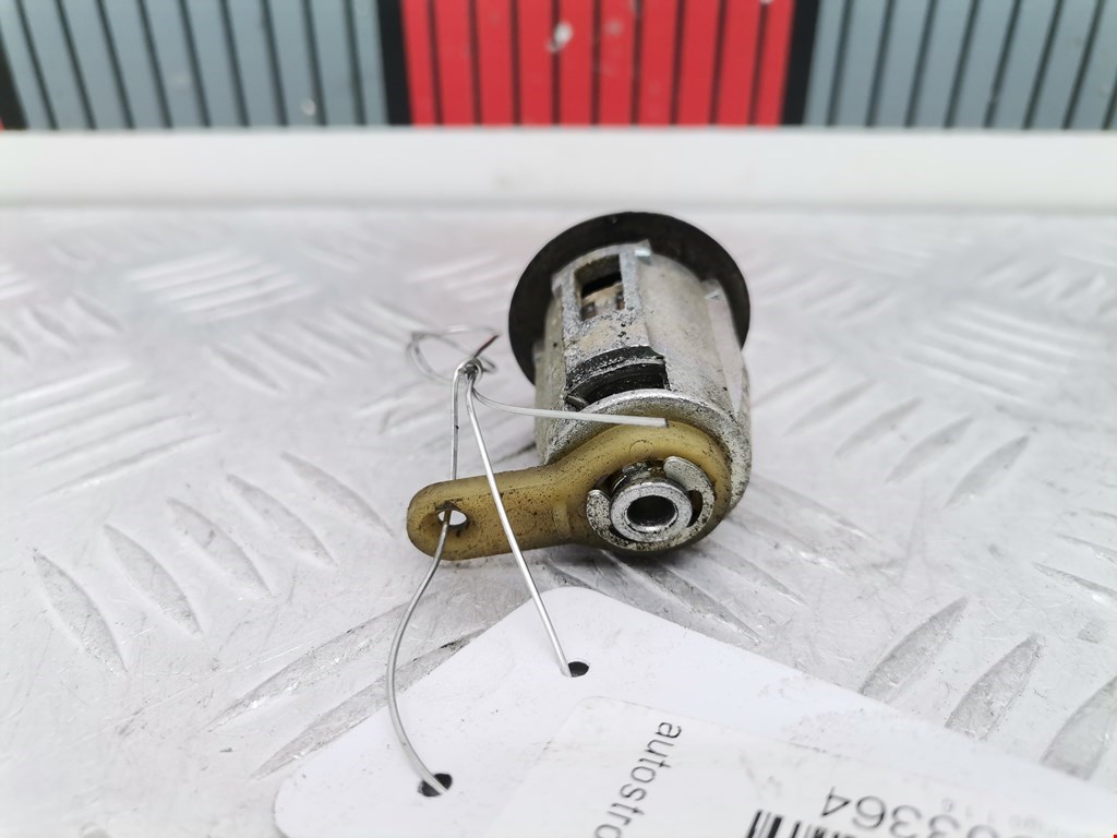 Вставка замка багажника CITROEN Berlingo 1996-2012