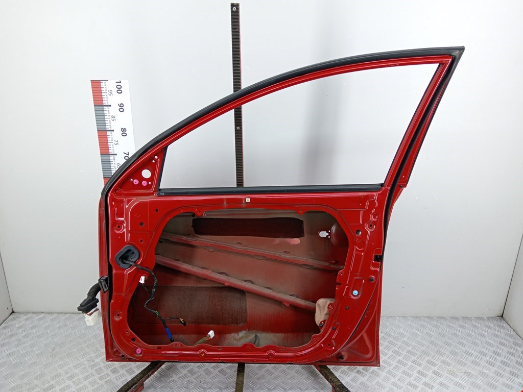 Дверь передняя правая HYUNDAI i30 2007-2012