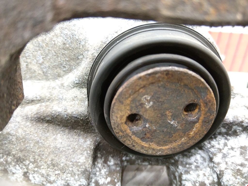 Суппорт задний правый RENAULT Espace 2003-2014