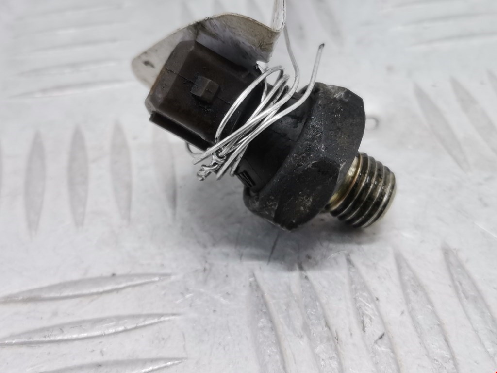 Датчик давления масла BMW 5er 5 серия E39 1995-2004