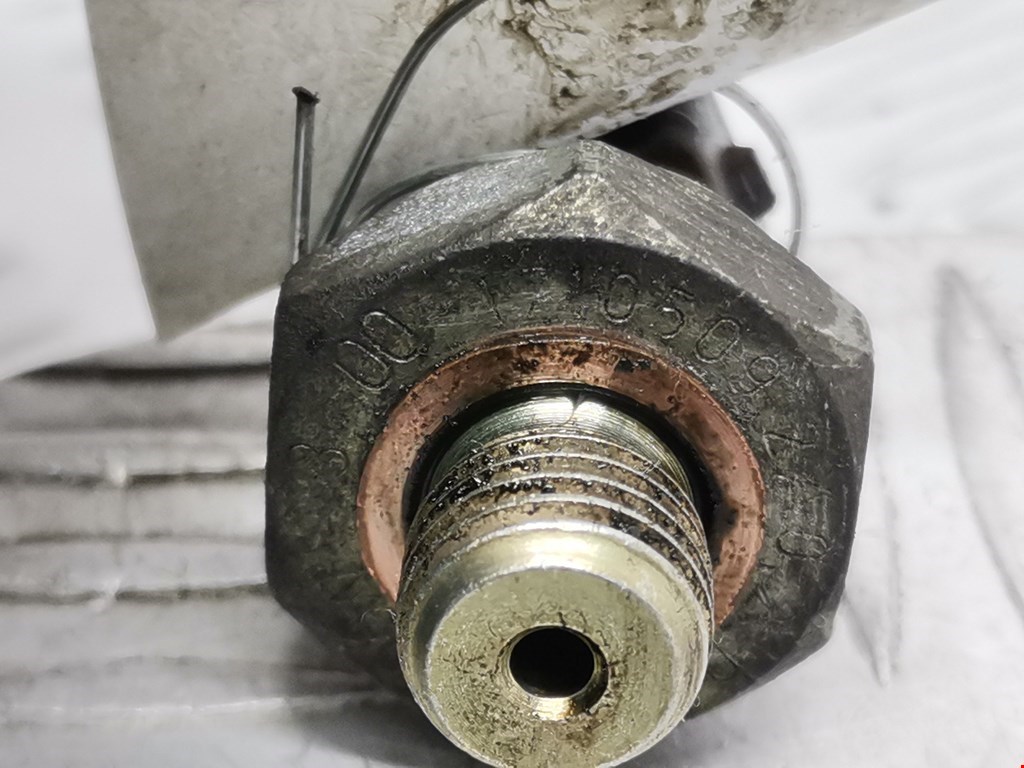 Датчик давления масла BMW 5er 5 серия E39 1995-2004