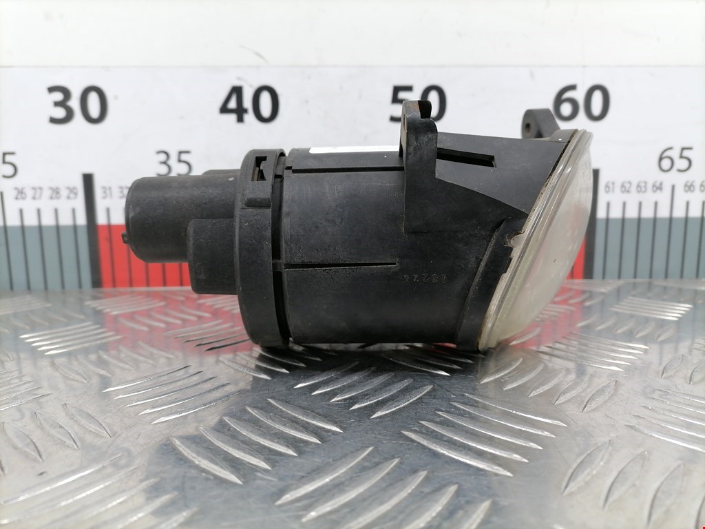 Фара противотуманная правая (ПТФ) VOLKSWAGEN Passat B5 1997-2005